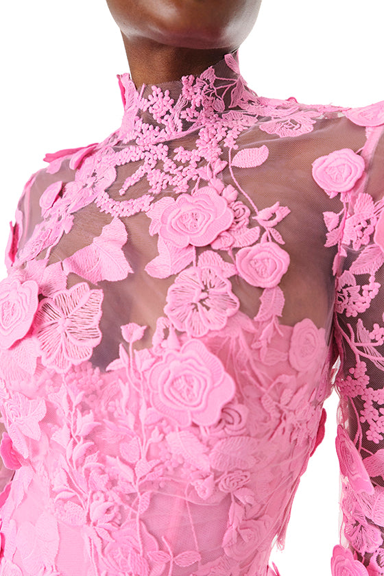 Monique Lhuillier Fall 2024 high neck, long sleeve pink lace jacket with hook and eye closure - neckline.