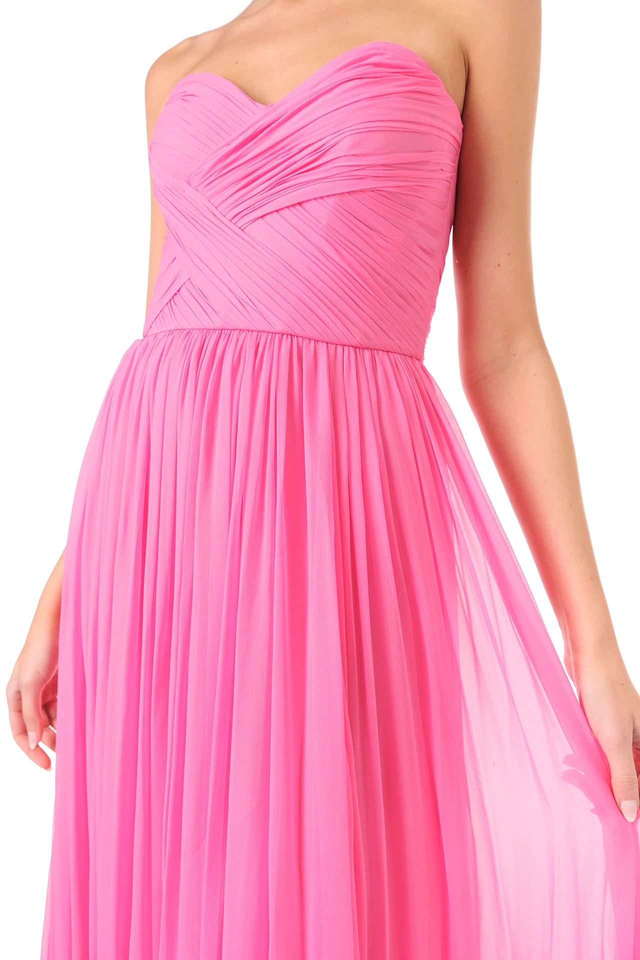 Monique Lhuillier Fall 2024 strapless pink chiffon gown with sweetheart neckline - detail.