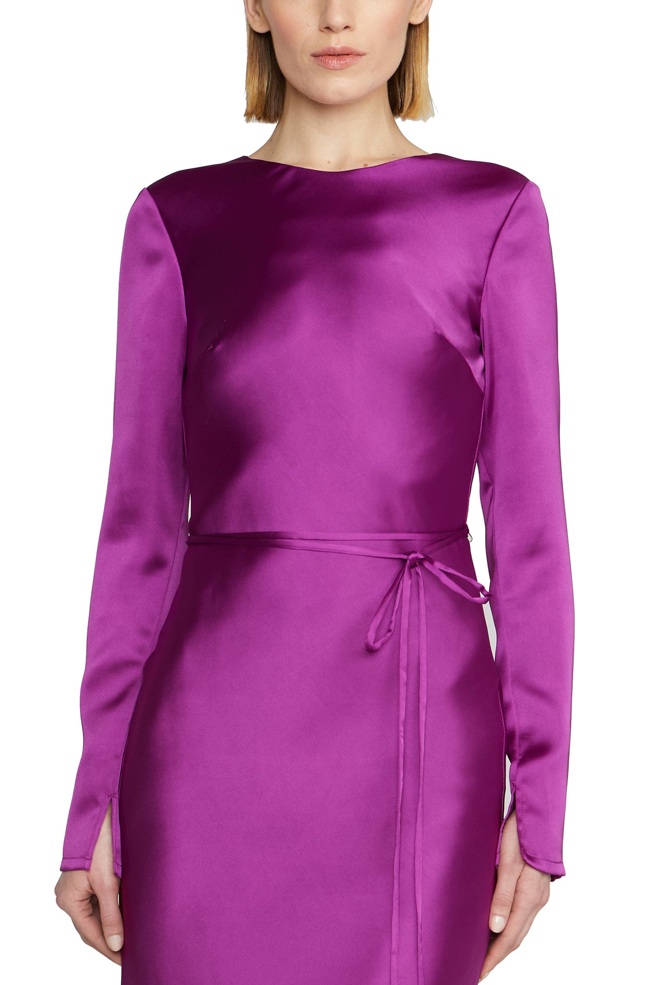 ML Monique Lhuillier purple long sleeve, jewel neckline gown with keyhole back and narrow sash at waist - detail.