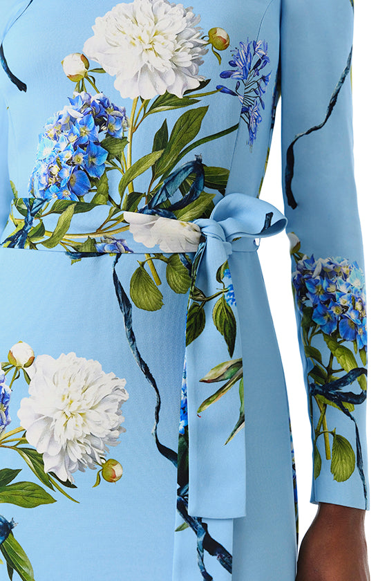 Monique Lhuillier Fall 2024 long sleeve, floral sheath dress with self-tie waist belt - belt detail.
