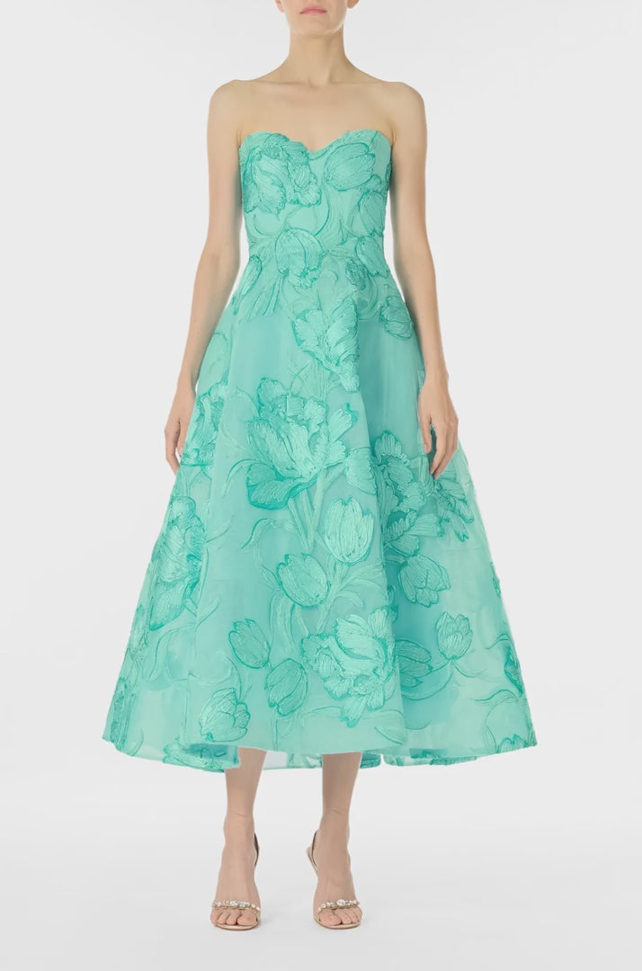 Monique Lhuillier strapless, tea-length dress with corseted sweetheart bodice and structured skirt in Aqua embroidered floral tulle - video.